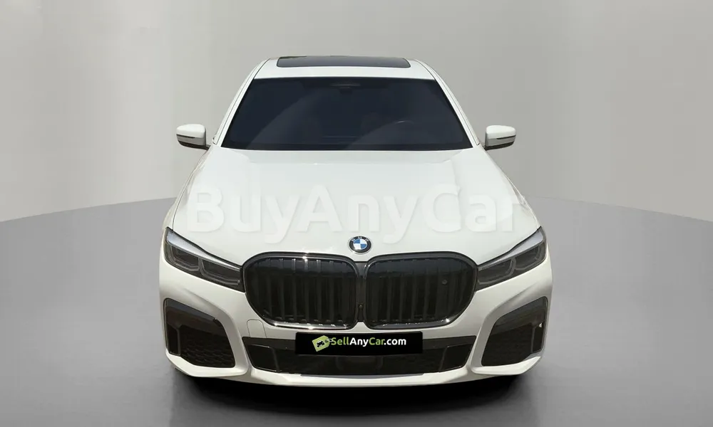 Vehicle photo 1