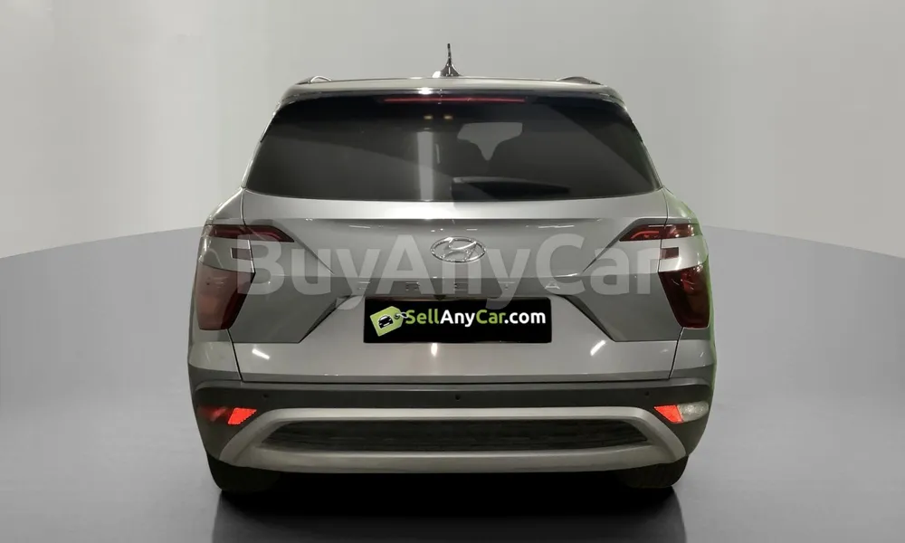 Vehicle photo 2