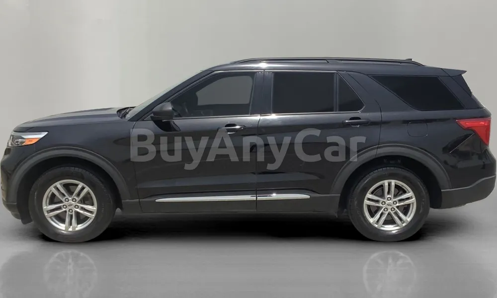 Vehicle photo 4