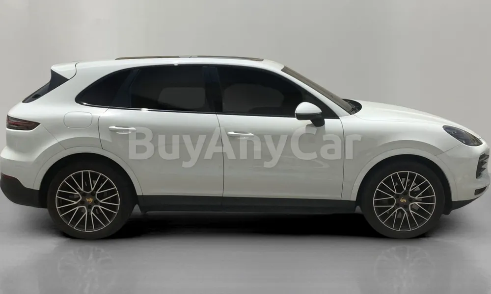 Vehicle photo 3
