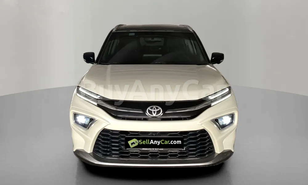 Vehicle photo 1