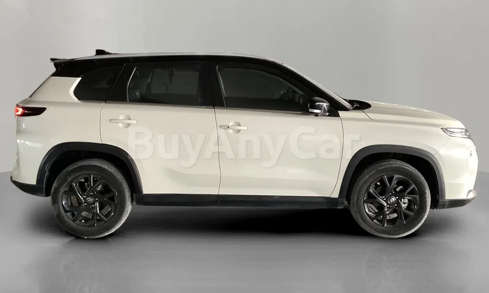 Vehicle photo 3