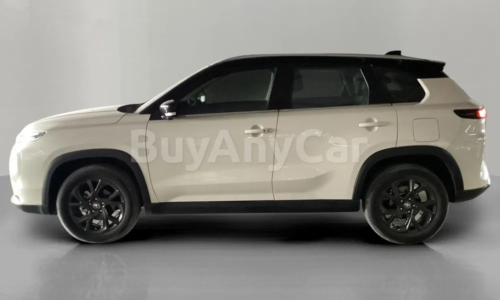 Vehicle photo 4