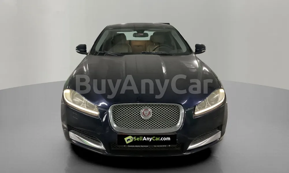Vehicle photo 1