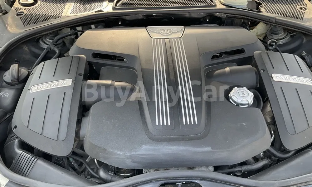 Vehicle photo 6
