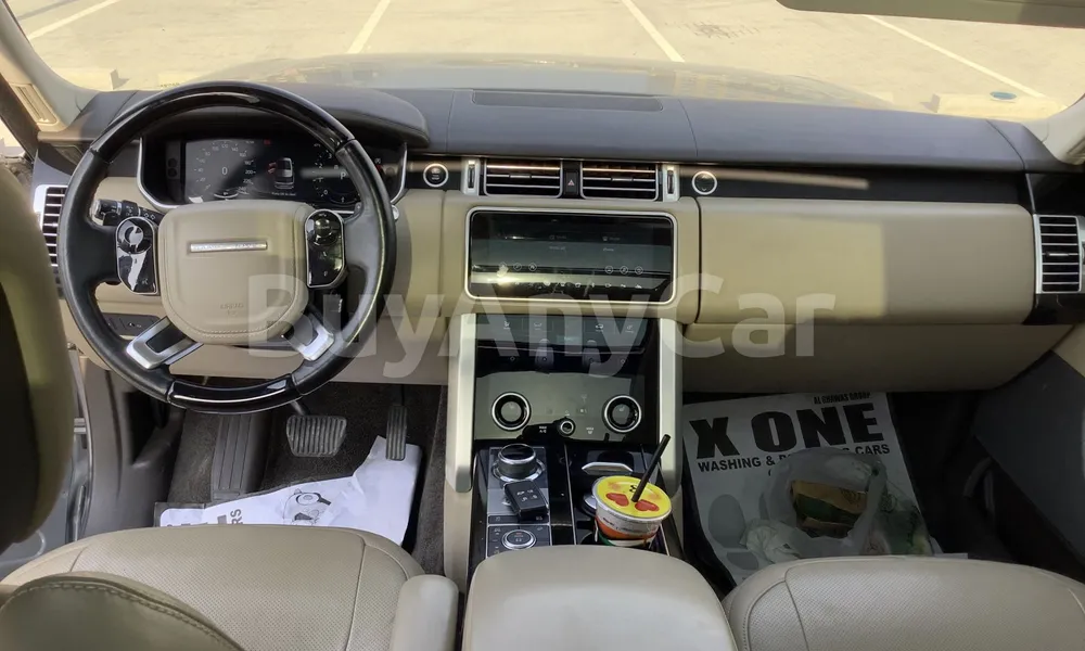 Vehicle photo 8