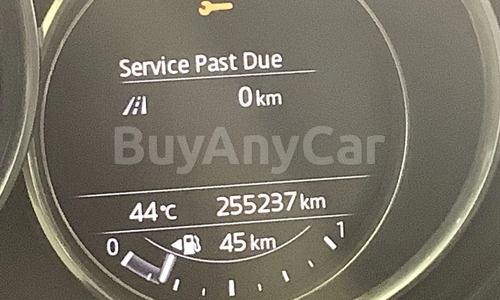 Vehicle photo 9