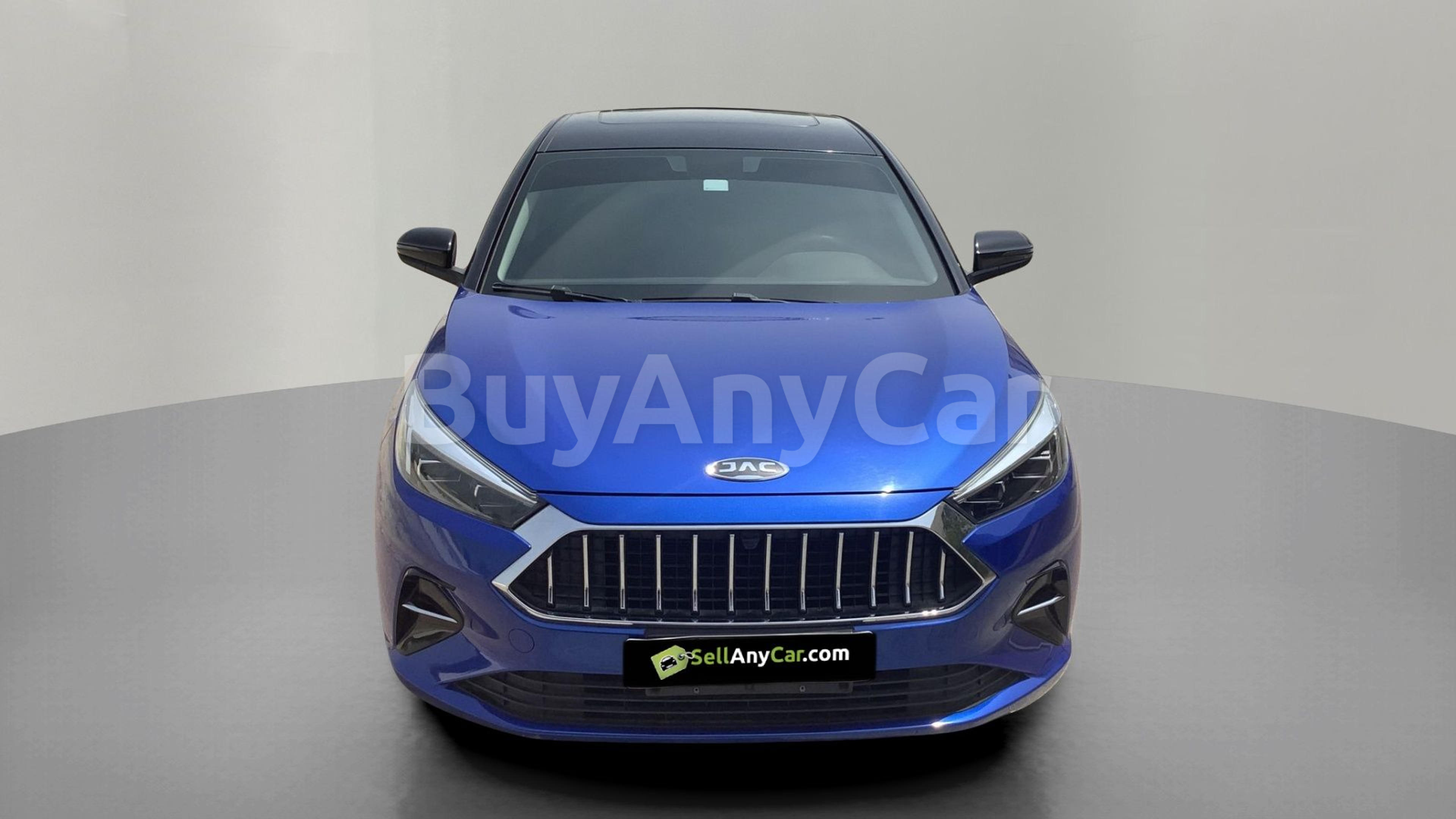 2023 JAC J7