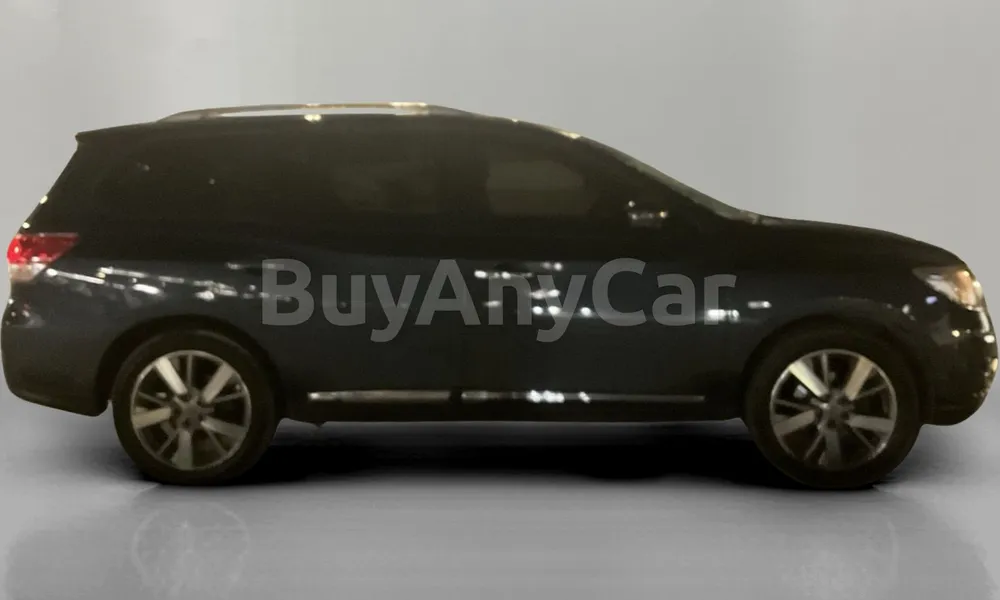 Vehicle photo 6