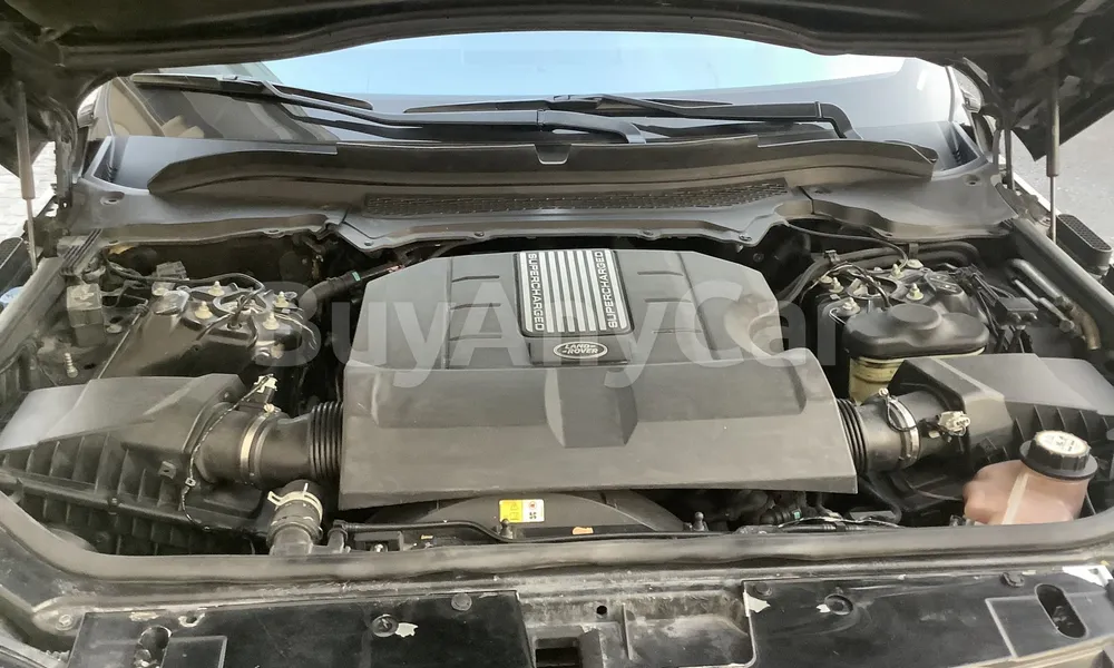 Vehicle photo 5