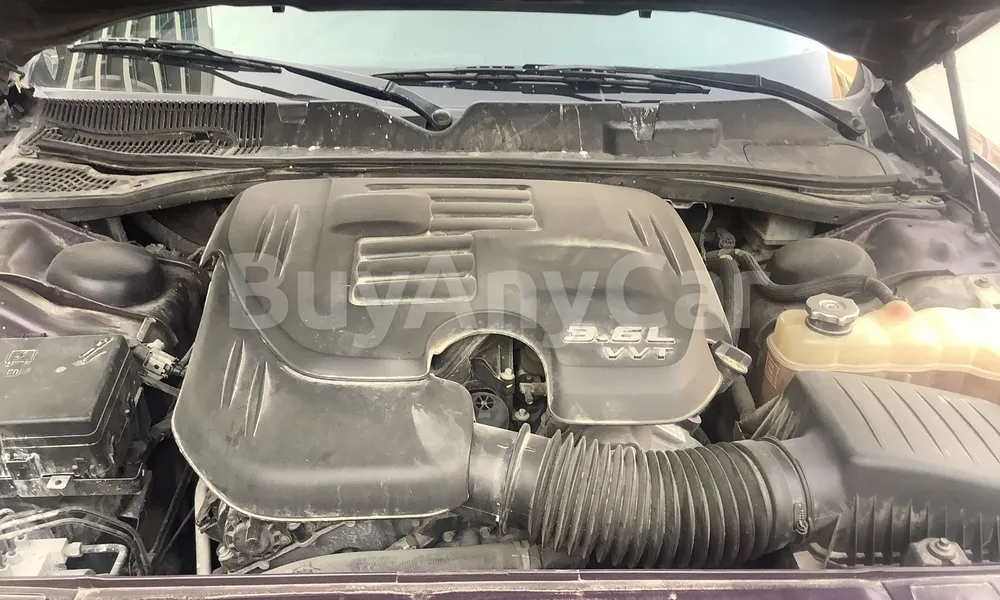 Vehicle photo 5
