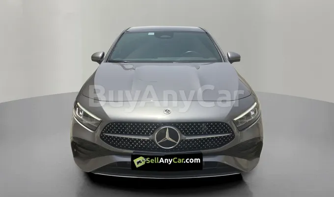 carsDetail