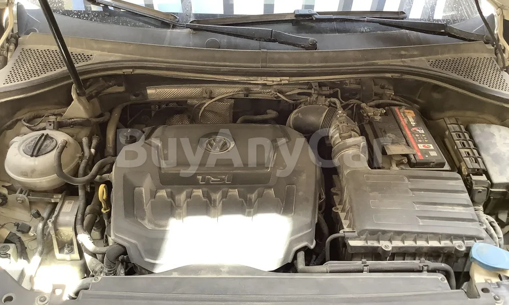 Vehicle photo 7