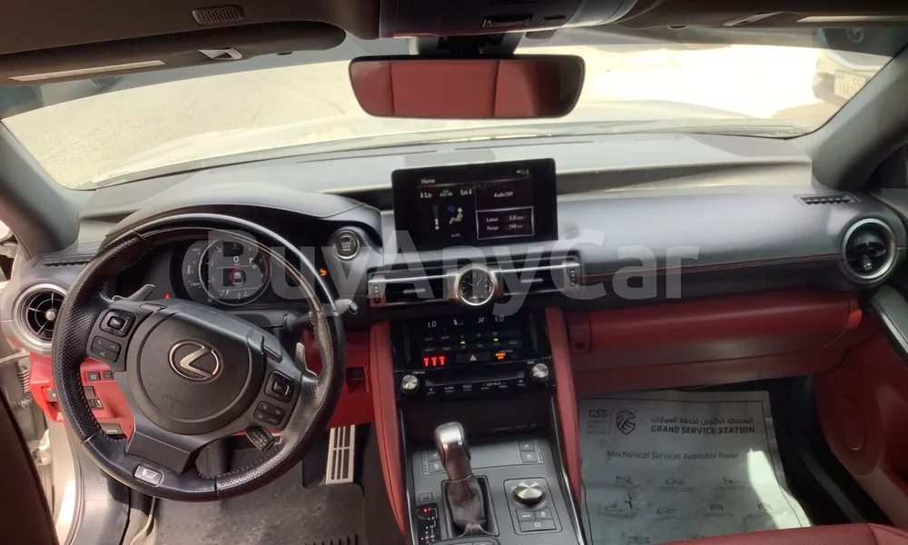 Vehicle photo 7