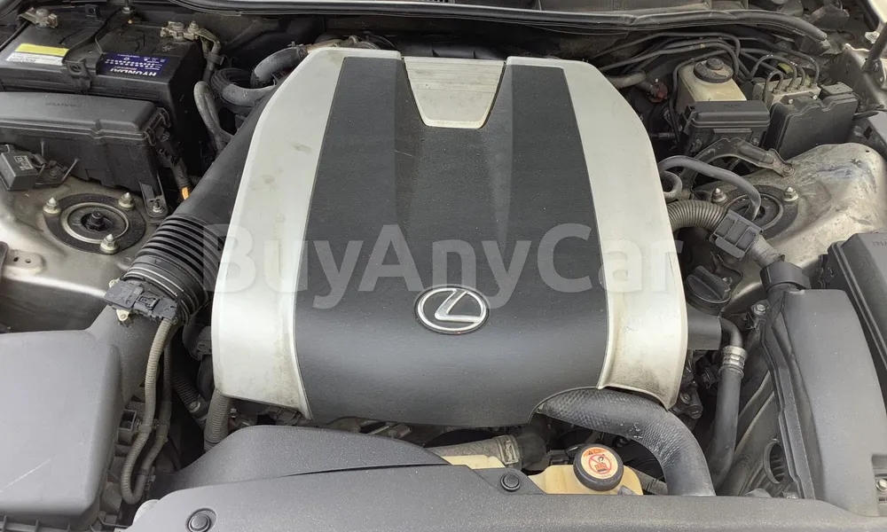 Vehicle photo 8