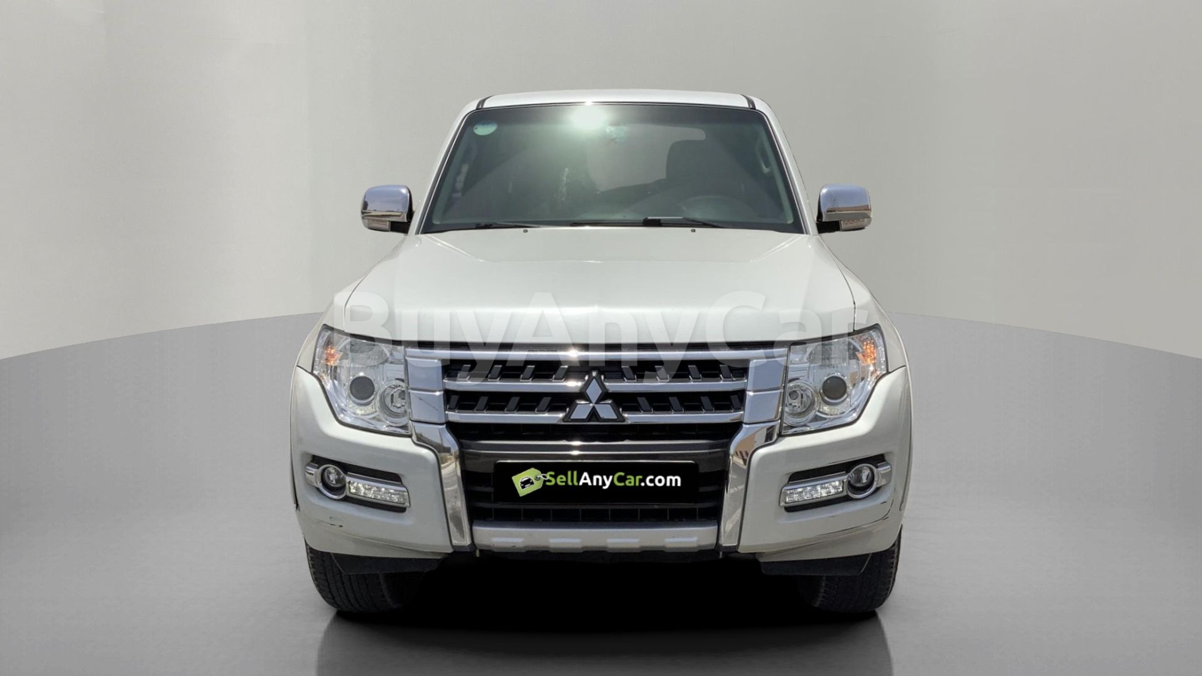 Mitsubishi Pajero 2017