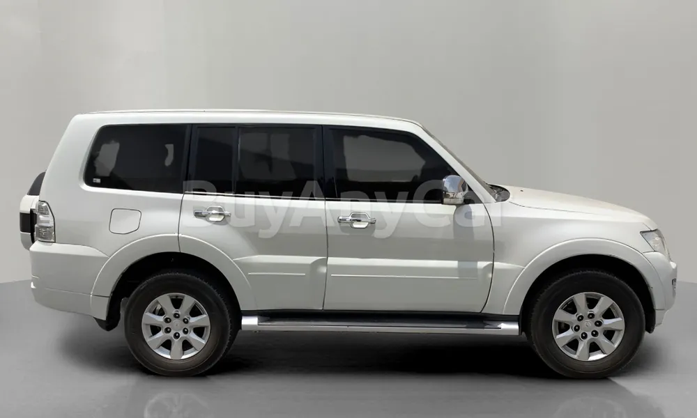 Vehicle photo 3