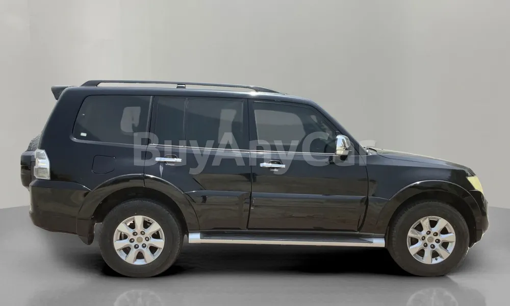 Vehicle photo 3