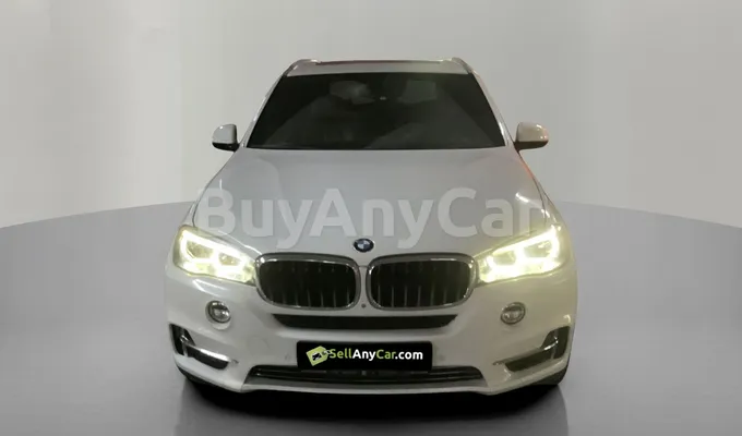 carsDetail