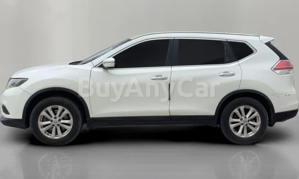 Vehicle photo 4