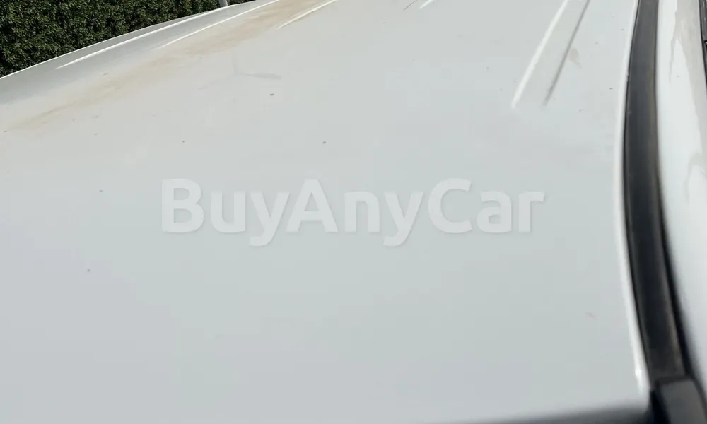 Vehicle photo 5