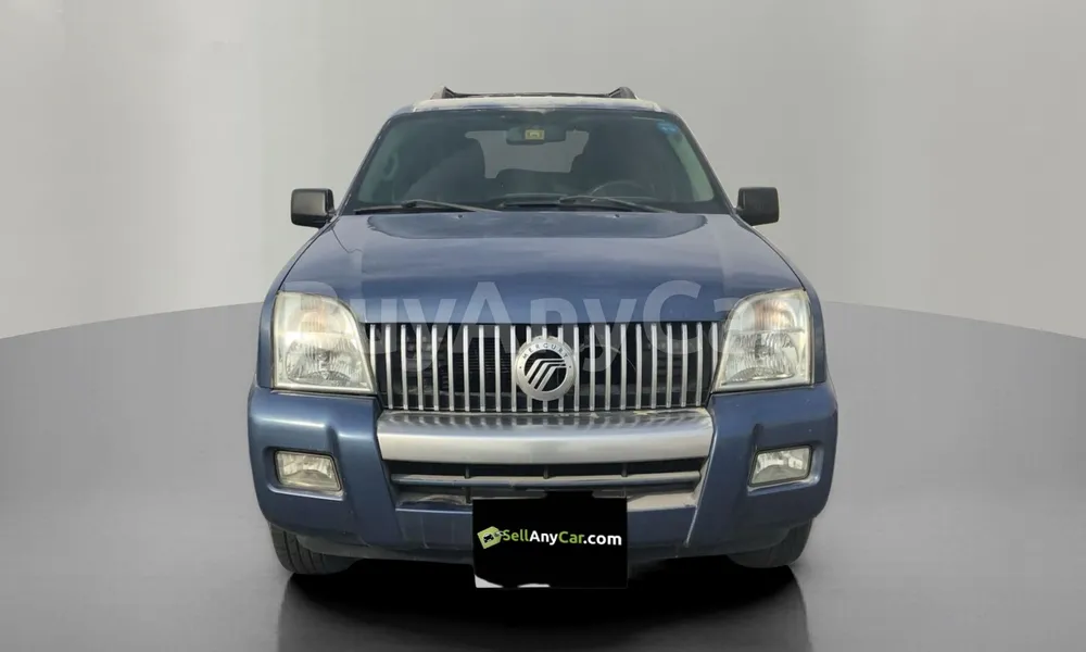 Vehicle photo 1