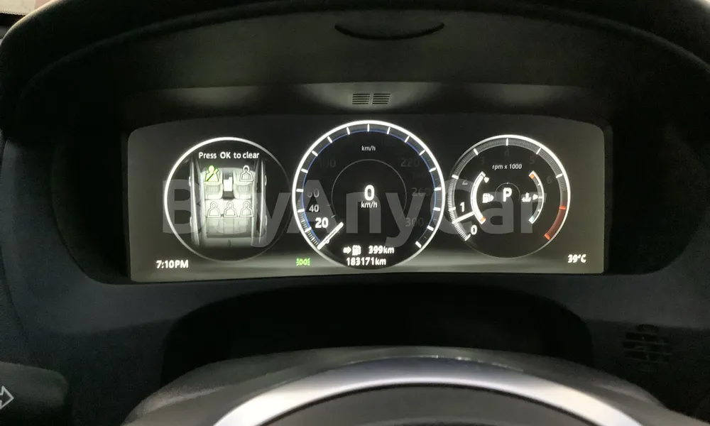 Vehicle photo 9