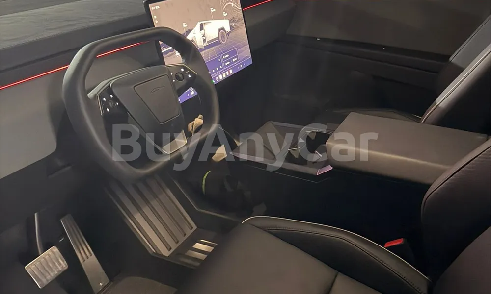 Vehicle photo 3