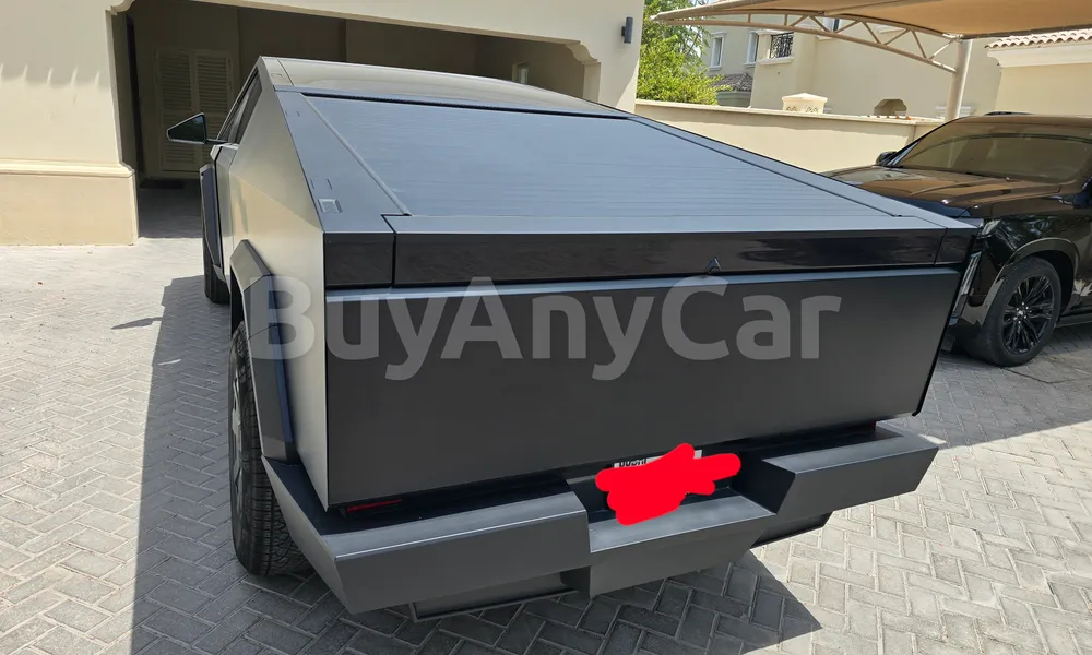 Vehicle photo 5