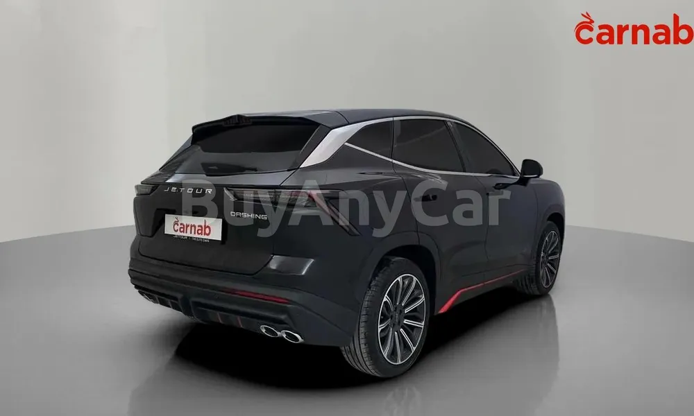 Vehicle photo 8