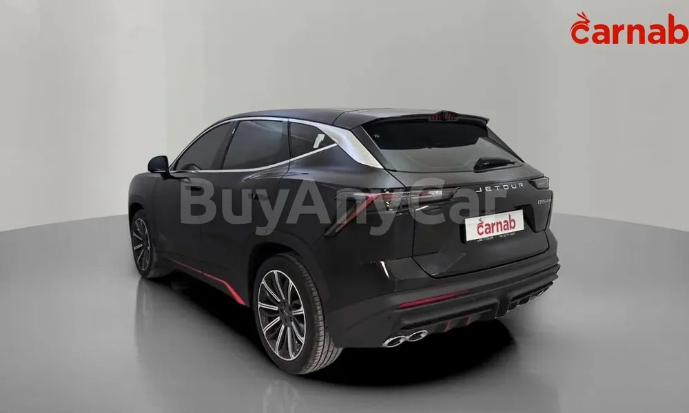 Vehicle photo 9