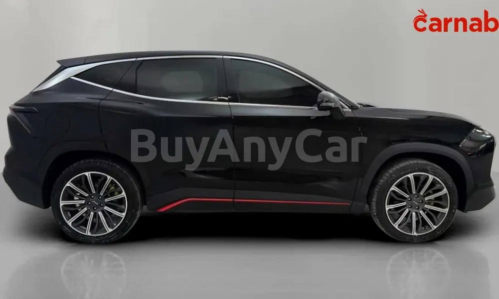 Vehicle photo 3