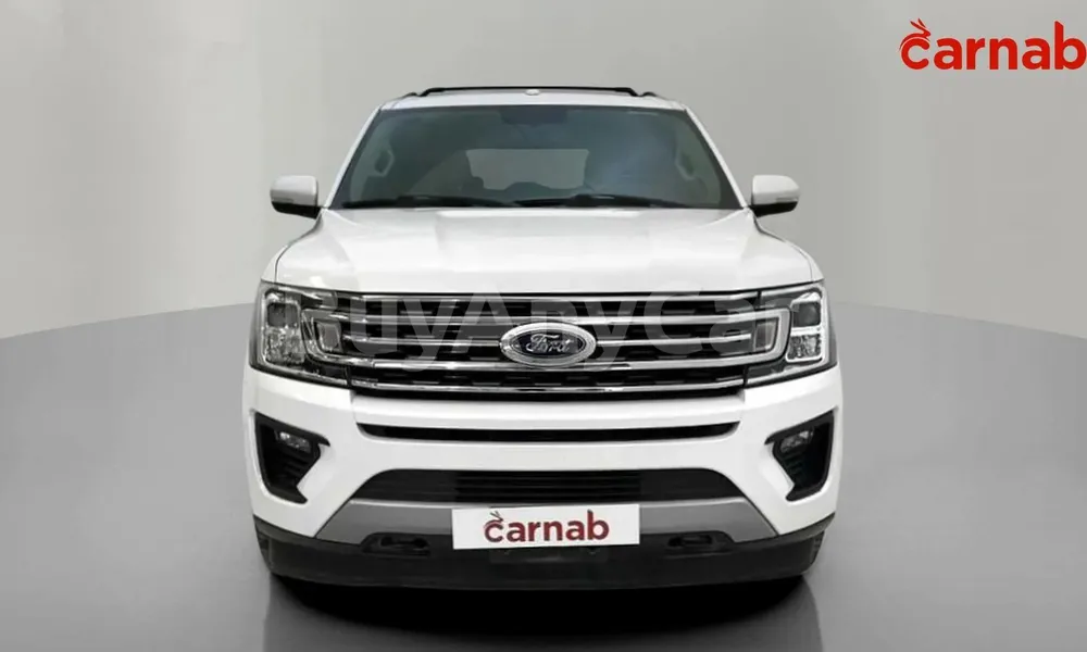 Vehicle photo 1