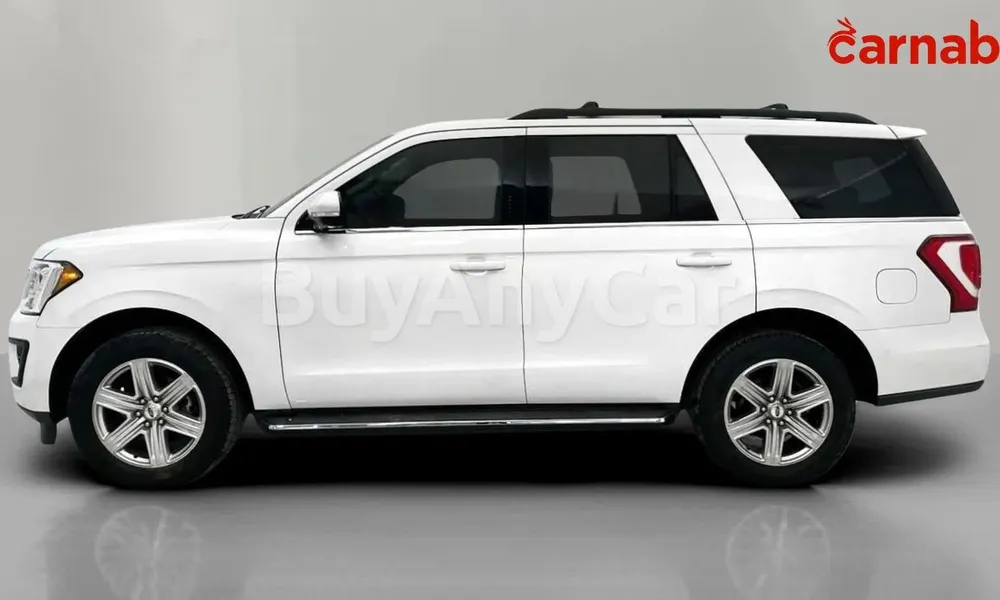 Vehicle photo 4