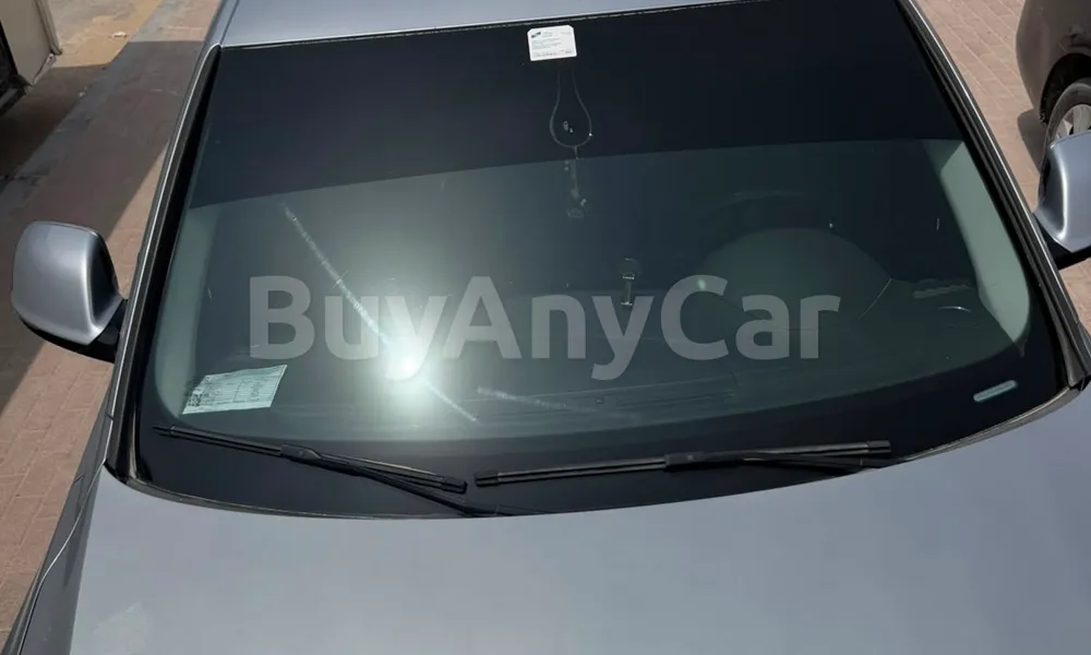 Vehicle photo 7