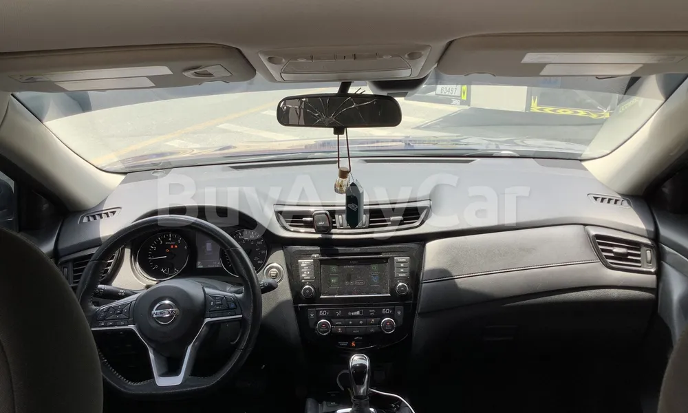 Vehicle photo 8