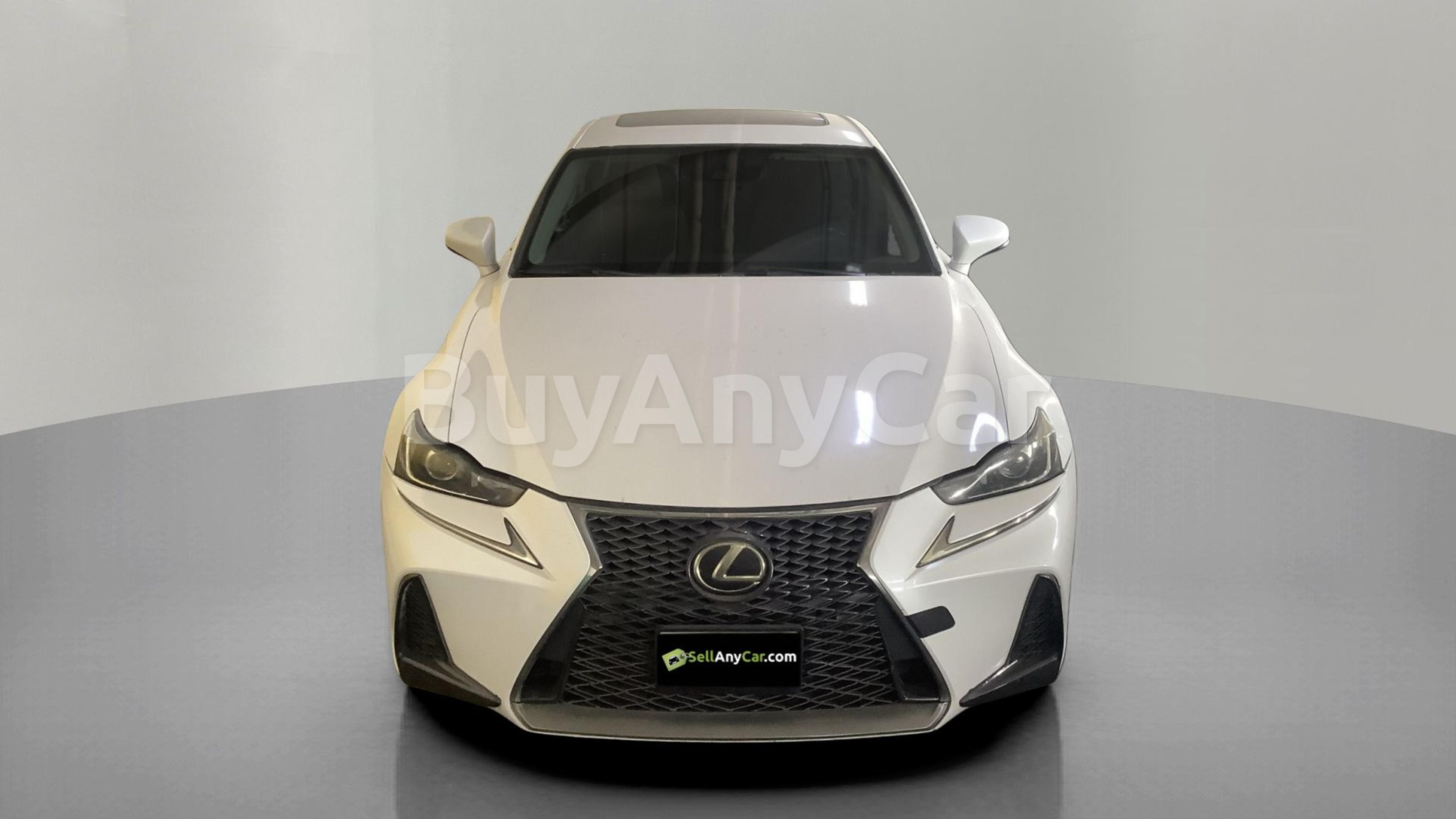 2017 Lexus IS