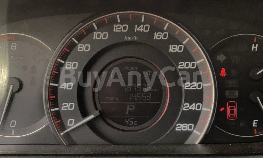 Vehicle photo 6