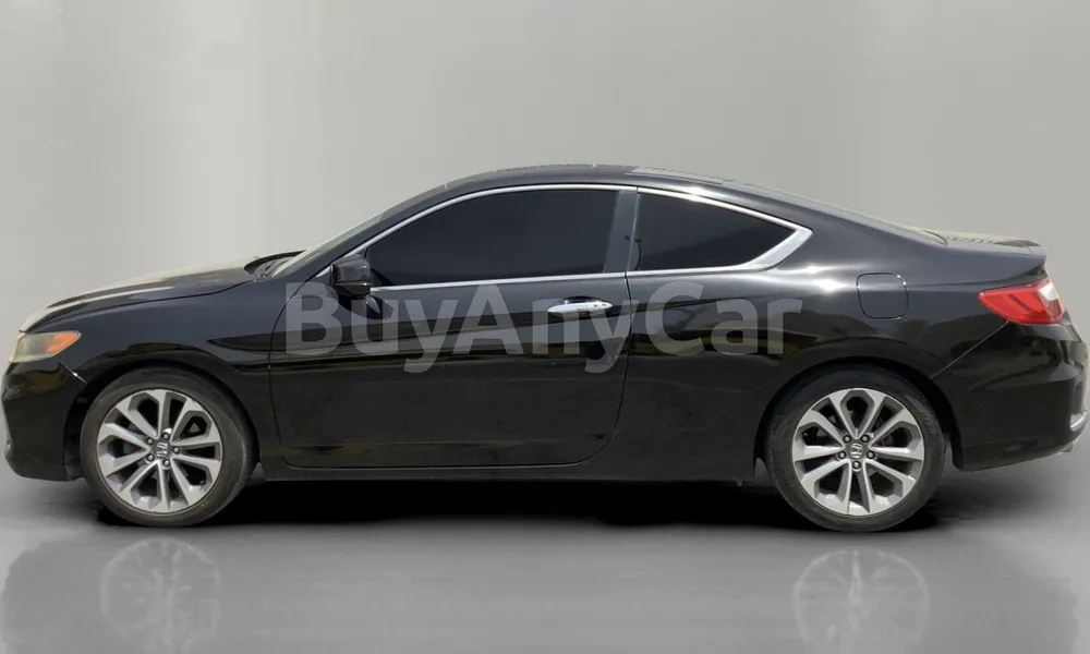 Vehicle photo 4