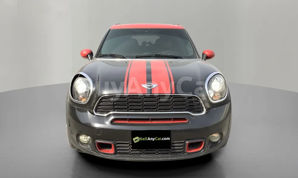 Vehicle photo 1
