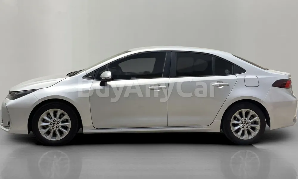 Vehicle photo 4