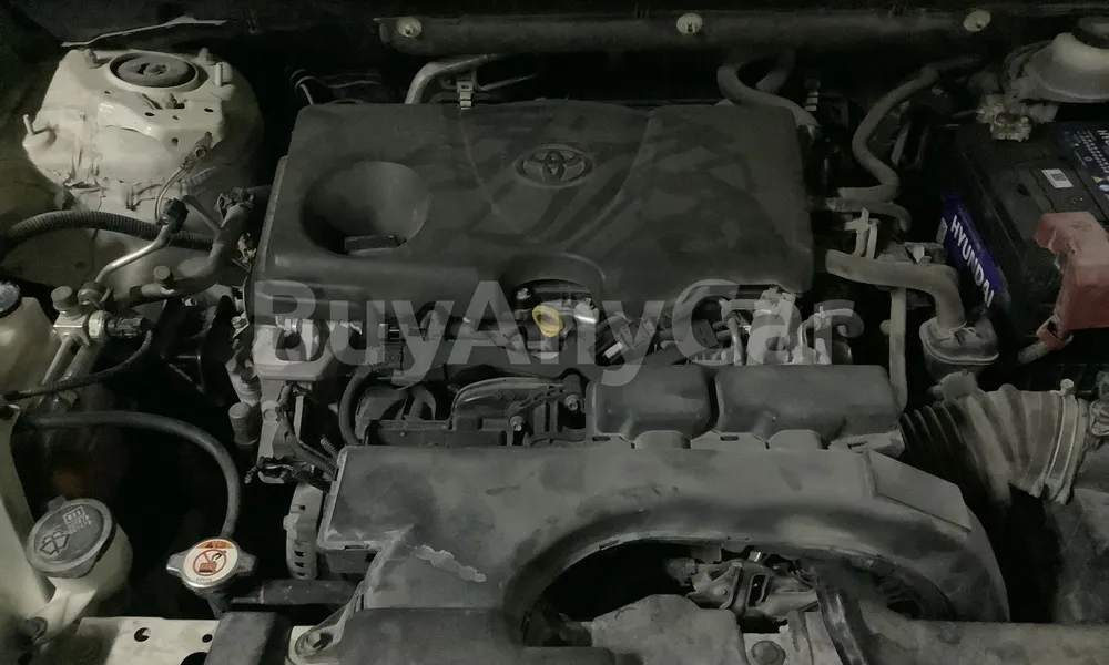 Vehicle photo 7