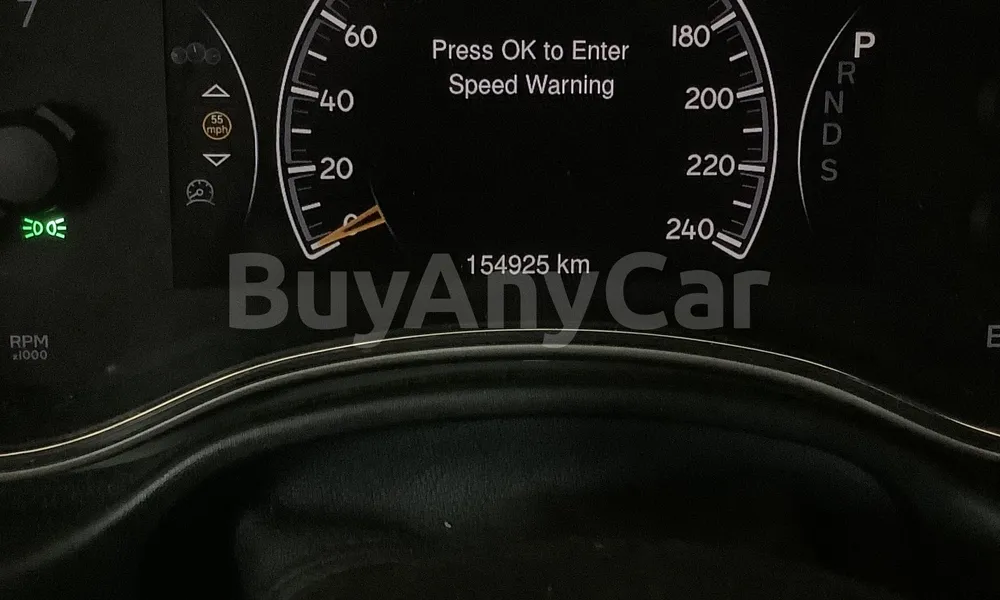 Vehicle photo 8