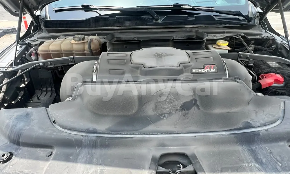 Vehicle photo 6