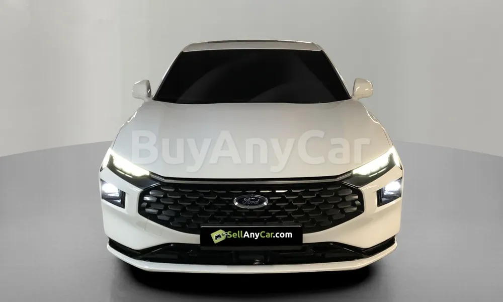 Vehicle photo 1