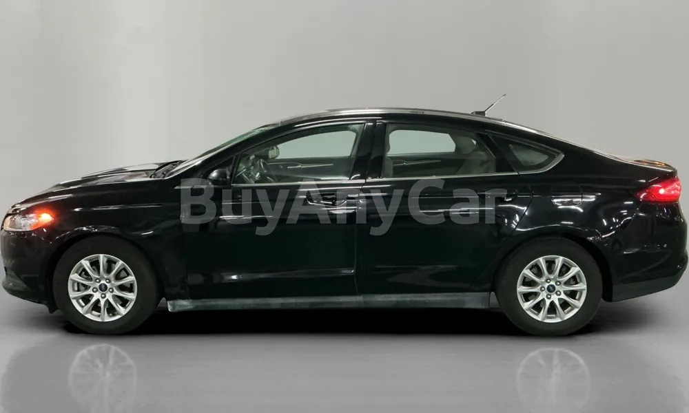 Vehicle photo 4