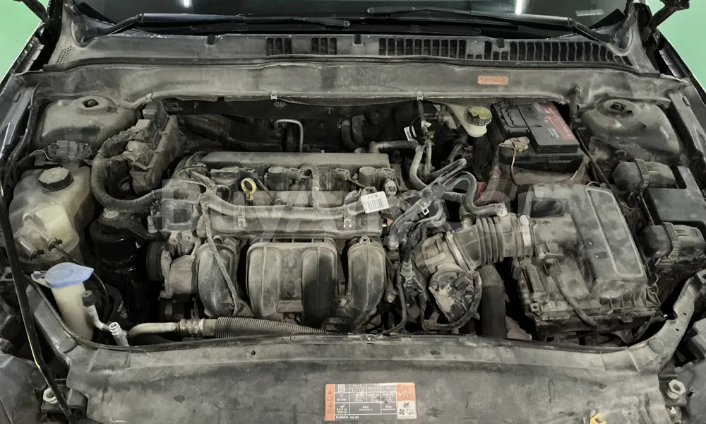 Vehicle photo 6