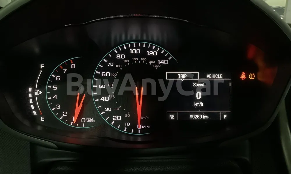 Vehicle photo 8