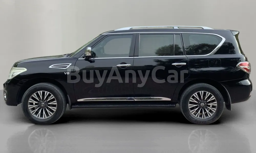 Vehicle photo 4