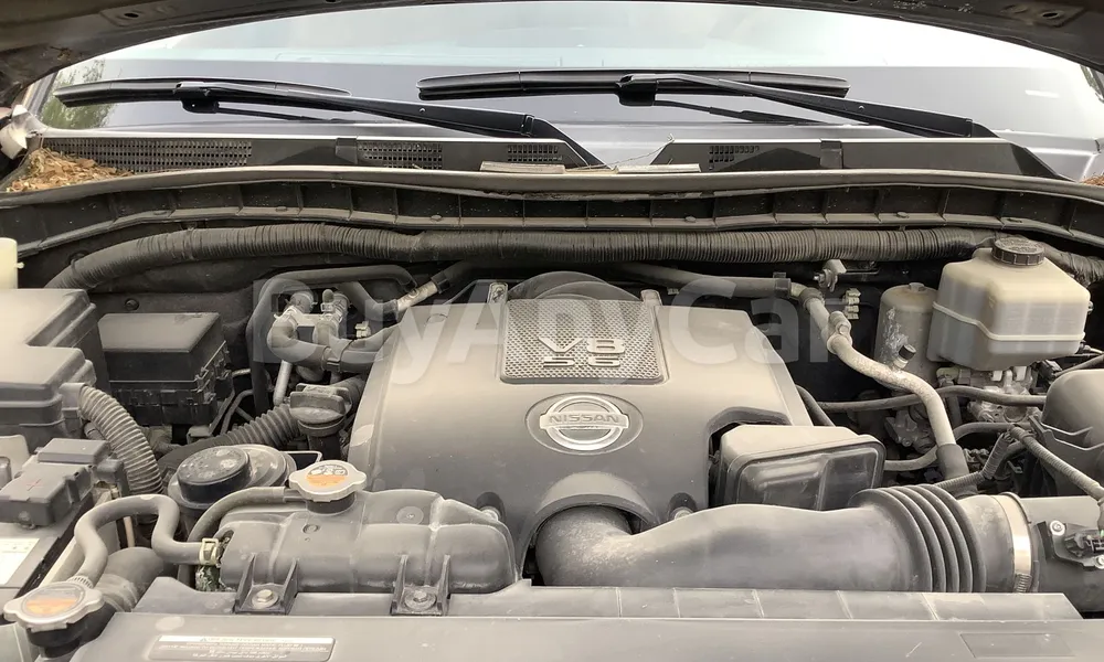 Vehicle photo 6